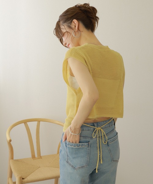 LAULEN(ローレン)の「irregular hem knit tops /イレギュラーヘムノースリニットトップス(ニット/セーター・レディース・チャコールグレー/ブラック/ネイビー/イエロー・FREE)」の14枚目の写真
