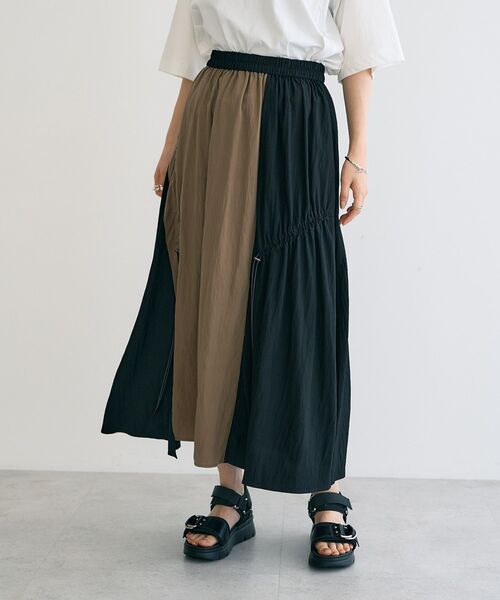 Editt by YECCA VECCA（エディットバイイェッカヴェッカ）の「ドロストデザインロングスカート（スカート・レディース・ブラック/カーキ/ブルー・FREE）」の4枚目の写真
