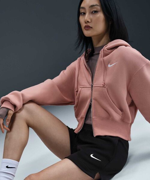 NIKE（ナイキ）の「ナイキ スポーツウェア フェニックス フリース ウィメンズ フレンチテリー ミッドライズ 4インチ ショート / Nike Sportswear Phoenix Fleece Women's French Terry Mid-Rise Shorts II0741-010 Black（その他パンツ・レディース・ブラック・S/M/XS/L/XL）」の13枚目の写真