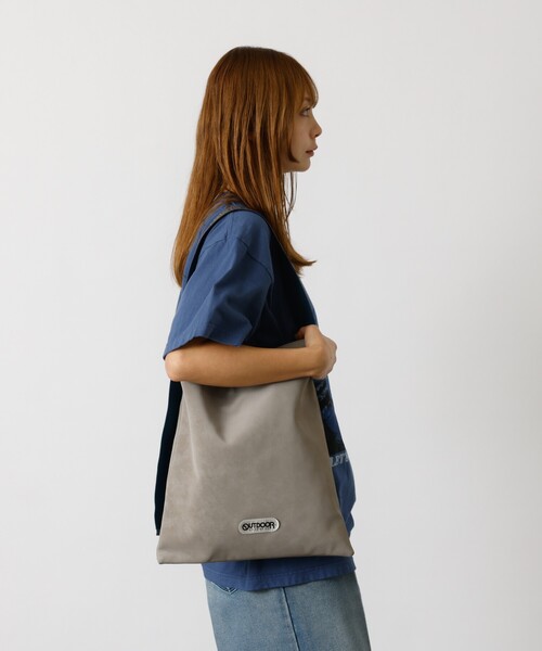 OUTDOOR PRODUCTS(アウトドアプロダクツ)の「【OUTDOOR PRODUCTS / アウトドアプロダクツ】Jacquard Tapelogo Tote/テープロゴ縦型トート/ユニセックス(ショルダーバッグ・メンズ・ブラック/ブラウン/グレー/アイボリー/キャメル・フリー)」の19枚目の写真