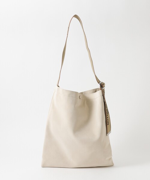 OUTDOOR PRODUCTS(アウトドアプロダクツ)の「【OUTDOOR PRODUCTS / アウトドアプロダクツ】Jacquard Tapelogo Tote/テープロゴ縦型トート/ユニセックス(ショルダーバッグ・メンズ・ブラック/ブラウン/グレー/アイボリー/キャメル・フリー)」の12枚目の写真