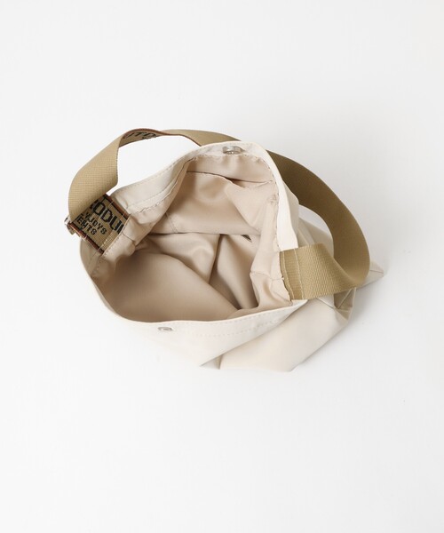 OUTDOOR PRODUCTS(アウトドアプロダクツ)の「【OUTDOOR PRODUCTS / アウトドアプロダクツ】Jacquard Tapelogo Tote/テープロゴ縦型トート/ユニセックス(ショルダーバッグ・メンズ・ブラック/ブラウン/グレー/アイボリー/キャメル・フリー)」の10枚目の写真