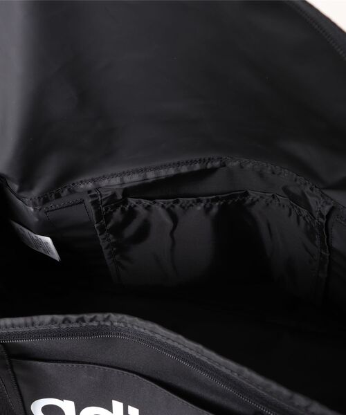 adidas(アディダス)の「《adidas》リニア ダッフルバッグ S(ボストンバッグ・メンズ・ブラック×ホワイト/ダークブルー・フリー)」の5枚目の写真
