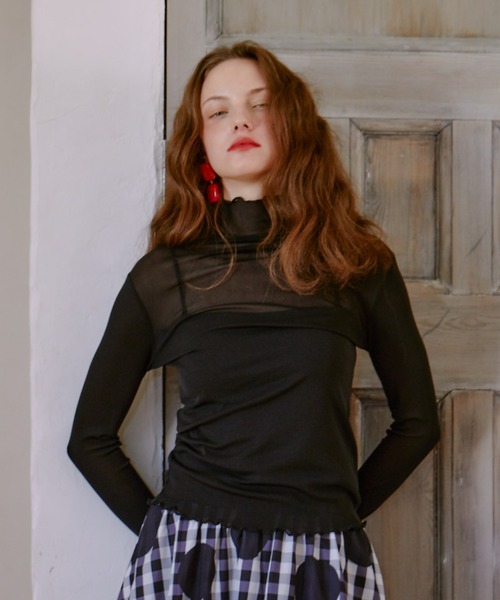 manana suerte（マニャーナスエルテ）の「シアーハイネックトップス（Tシャツ/カットソー・レディース・グリーン/ピンク/ブラック/アイボリー/ボルドー/イエロー/ターコイズブルー・FREE）」の2枚目の写真