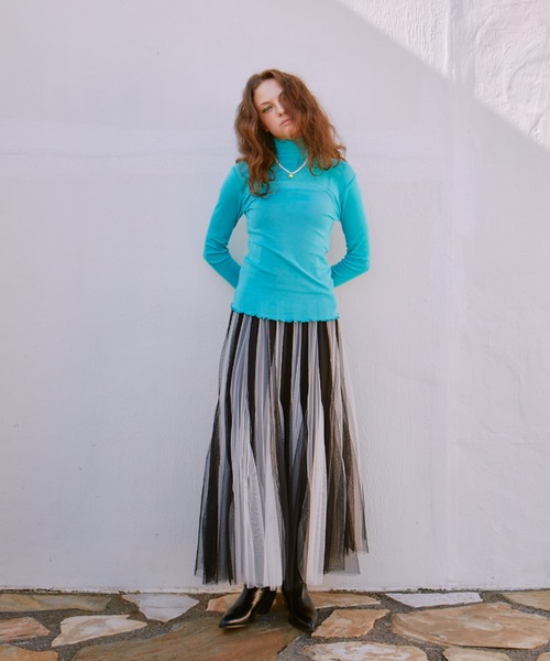 manana suerte（マニャーナスエルテ）の「シアーハイネックトップス（Tシャツ/カットソー・レディース・グリーン/ピンク/ブラック/アイボリー/ボルドー/イエロー/ターコイズブルー・FREE）」の19枚目の写真