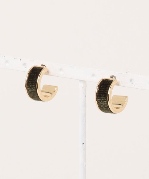 GOLDY(ゴールディ)の「【GOLDY】Semi-hoope pirece 1250909※(ピアス(両耳用)・レディース・ブラウン/レッド/ブルー/グリーン・FREE)」の3枚目の写真