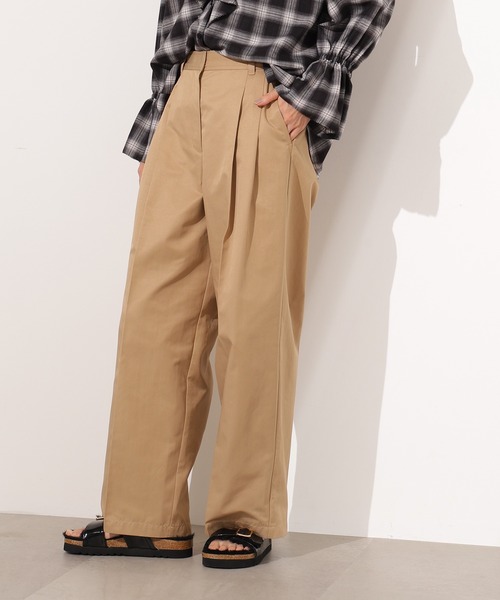 N.(N. Natural Beauty Basic)(エヌエヌナチュラルビューティーベーシック)の「ツータックツイルパンツ(その他パンツ・レディース・ベージュ/チャコールグレー・MEDIUM/SMALL)」の20枚目の写真