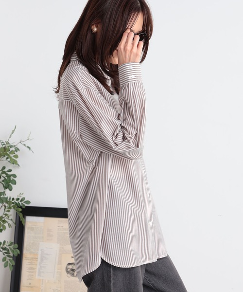 GALLORIA（ギャローリア）の「ゆるストライプシャツ（シャツ/ブラウス・レディース・ブラウン/ネイビー・LL/L/M/S）」の3枚目の写真