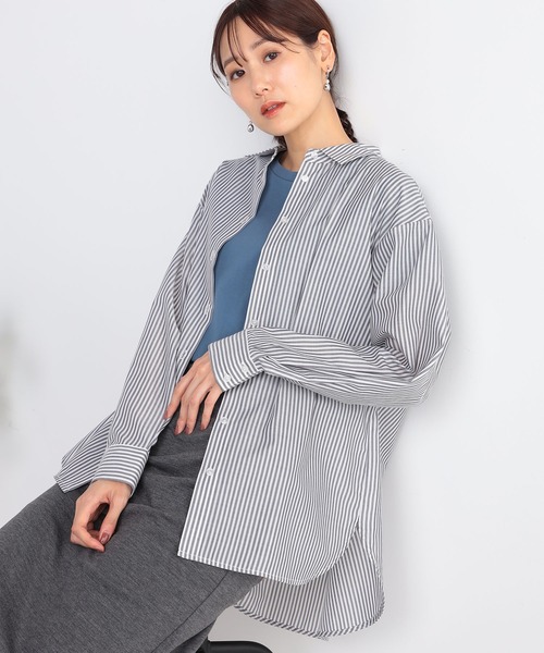 GALLORIA（ギャローリア）の「ゆるストライプシャツ（シャツ/ブラウス・レディース・ブラウン/ネイビー・LL/L/M/S）」の10枚目の写真