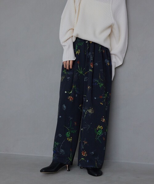 EMMEL REFINES＞EM フラワープリント イージーパンツ 2（その他パンツ