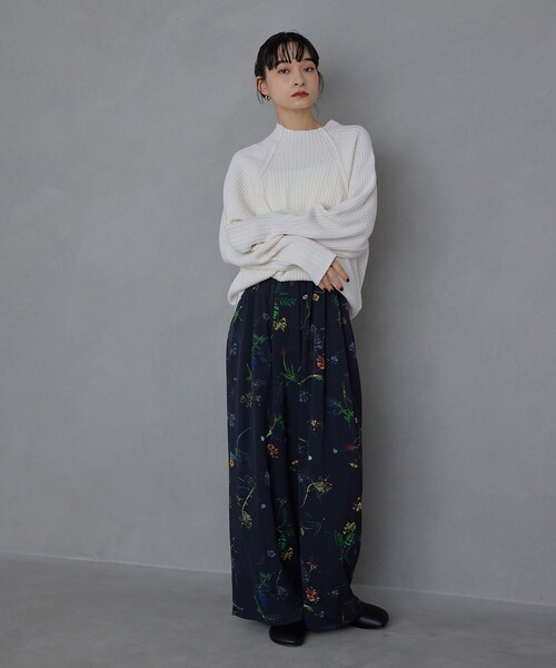 ＜EMMEL REFINES＞EM フラワープリント イージーパンツ EMMEL REFINES（エメル リファインズ） パンツ 「EMMEL REFINES」EM