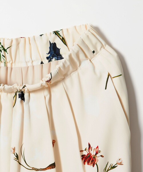 EMMEL REFINES（エメルリファインズ）の「＜EMMEL REFINES＞EM フラワープリント イージーパンツ 2（その他パンツ・レディース・オフホワイト/ブラック・S/M）」の4枚目の写真