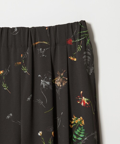 EMMEL REFINES（エメルリファインズ）の「＜EMMEL REFINES＞EM フラワープリント イージーパンツ 2（その他パンツ・レディース・オフホワイト/ブラック・S/M）」の8枚目の写真