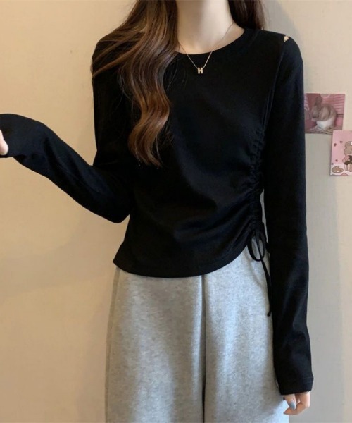 Ritzy（リッツィー）の「サイドシャーリング ショルダーカット トップス（Tシャツ/カットソー・レディース・グレー/ブラック/ホワイト・FREE）」の6枚目の写真