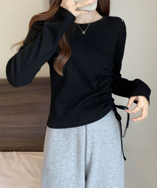 Ritzy（リッツィー）の「サイドシャーリング ショルダーカット トップス（Tシャツ/カットソー・レディース・グレー/ブラック/ホワイト・FREE）」の8枚目の写真