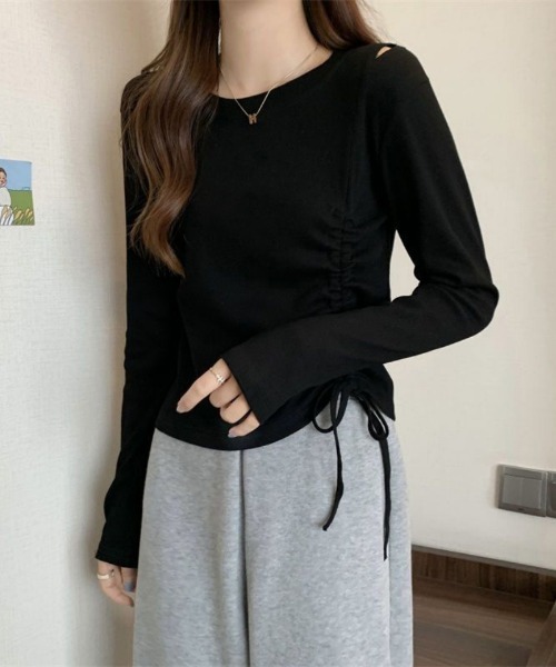 Ritzy（リッツィー）の「サイドシャーリング ショルダーカット トップス（Tシャツ/カットソー・レディース・グレー/ブラック/ホワイト・FREE）」の11枚目の写真