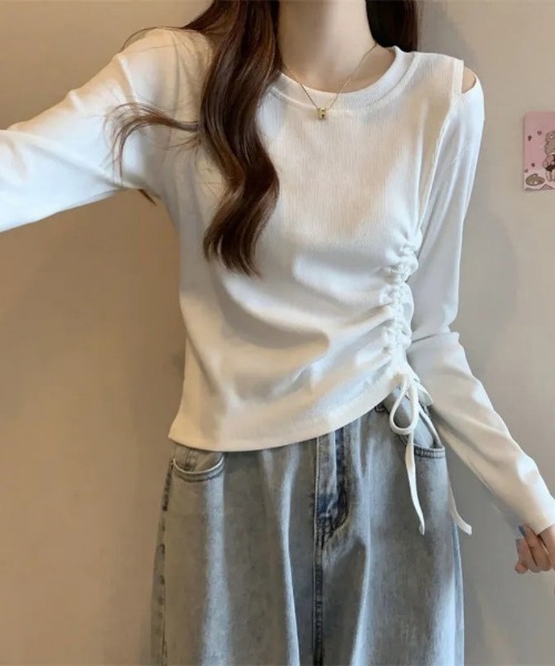 Ritzy（リッツィー）の「サイドシャーリング ショルダーカット トップス（Tシャツ/カットソー・レディース・グレー/ブラック/ホワイト・FREE）」の13枚目の写真