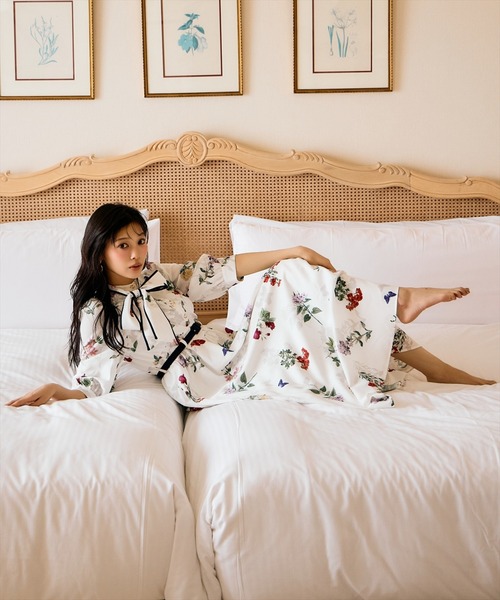 セール】クラシックフラワープリント7分袖ワンピース（ワンピース