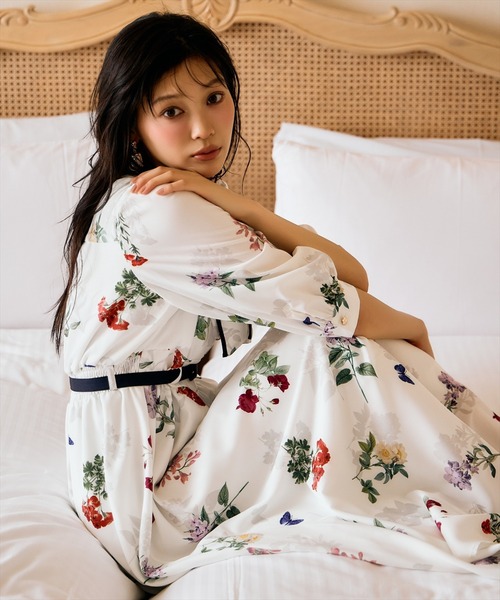 セール】クラシックフラワープリント7分袖ワンピース（ワンピース