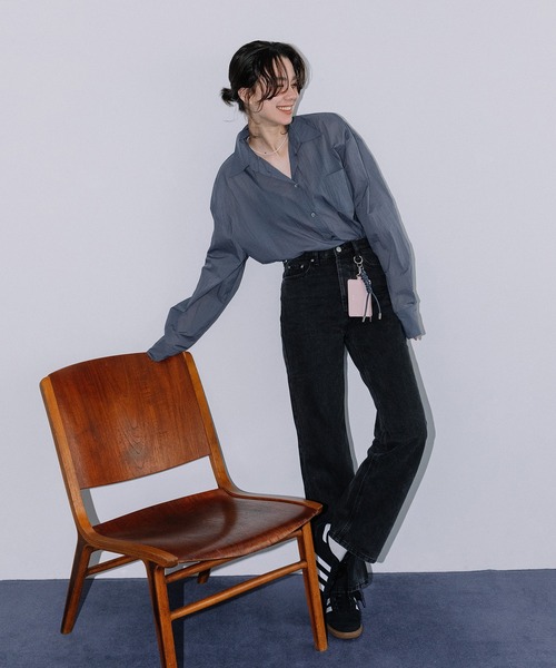 Beau're(ヴュレ)の「BEAURE レザーコード付き パスケース(パスケース・レディース・シルバー/アイボリー/ネイビー/イエロー/ブラウン/ピンク・FREE)」の10枚目の写真