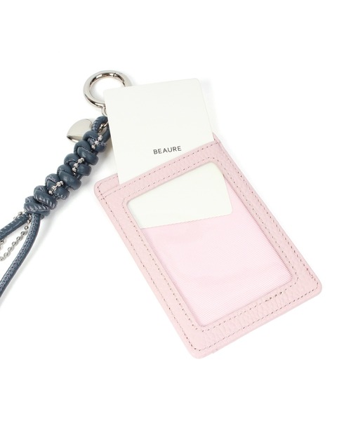 Beau're(ヴュレ)の「BEAURE レザーコード付き パスケース(パスケース・レディース・シルバー/アイボリー/ネイビー/イエロー/ブラウン/ピンク・FREE)」の22枚目の写真