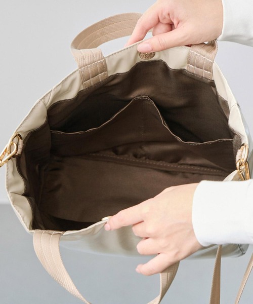 ROOTOTE(ルートート)の「ルートート / LT.スクエア.スラッシュ-A(ショルダーバッグ・レディース・ネイビー/ブラック/アイボリー/シルバー・FREE)」の20枚目の写真