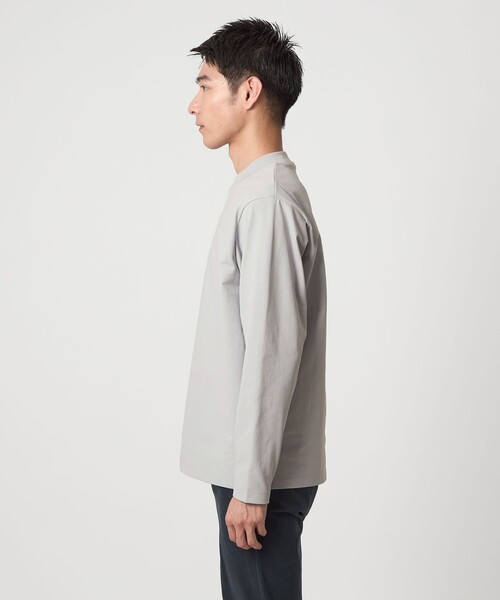 green label relaxing(グリーンレーベルリラクシング)の「【WEB限定】JUST fit クリーン カノコ モックネック 長袖 Tシャツ -抗菌-(Tシャツ/カットソー・メンズ・ホワイト/ライトグレー/ブラック/モカ・M/S/XL/L)」の20枚目の写真