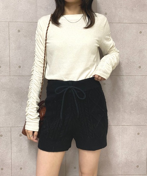 NANEA(ナネア)の「ケーブル編みニットショートパンツ(その他パンツ・レディース・ホワイト/グレー/ブラック・フリー)」の19枚目の写真