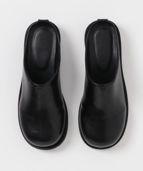 KBF（ケイビーエフ）の「ステッチデザインラウンドクロッグ（その他シューズ・レディース・ブラック・36/37/38）」の6枚目の写真