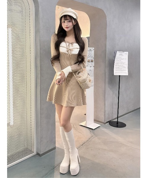 新品Darich ダーリッチ　リボンファーフレアニットミニワンピース リボンファーフレアニットミニワンピース – Darich (ダーリッチ)