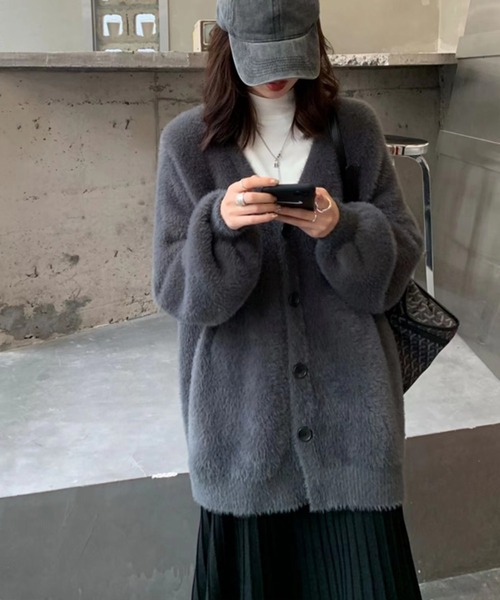 SpRay(スプレイ)の「シャギーロングカーディガン(カーディガン/ボレロ・レディース・ボルドー/オリーブ/ブラック/アイボリー/ブルー/チャコールグレー・FREE)」の16枚目の写真