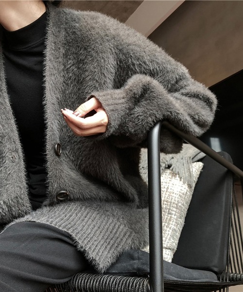 SpRay(スプレイ)の「シャギーロングカーディガン(カーディガン/ボレロ・レディース・ボルドー/オリーブ/ブラック/アイボリー/ブルー/チャコールグレー・FREE)」の17枚目の写真