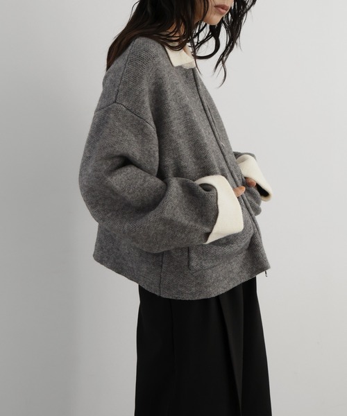 hellam（へラム）の「アルパカタッチバイカラージップカーディガン（カーディガン/ボレロ・レディース・チャコール/アイボリー/ブラック/キャメル・FREE）」の20枚目の写真