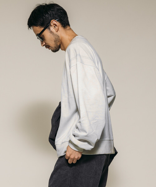 Firsthand（ファーストハンド）の「Firsthand/ファーストハンド ヴィンテージ フェイクプリント クルーネックスウェット（スウェット・メンズ・オフホワイト/グレー/ブラック・M/L）」の19枚目の写真