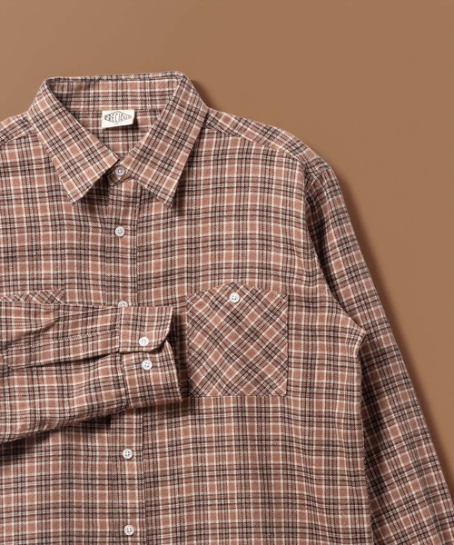 BAYBLO(ベイブロ)の「(SA) ビエラ 長袖 チェック シャツ(シャツ/ブラウス・メンズ・グリーン系その他/グリーン系その他2/ブルー系その他/ブラウン系その他3/レッド系その他/ブラウン系その他/ブラック系その他2/ブルー系その他2/グレー系その他/ブルー系その他3/ブラウン系その他4/ブルー系その他4/ブラック系その他/ブラウン系その他2/オレンジ系その他/ブラック系その他3・M/L/LL)」の6枚目の写真