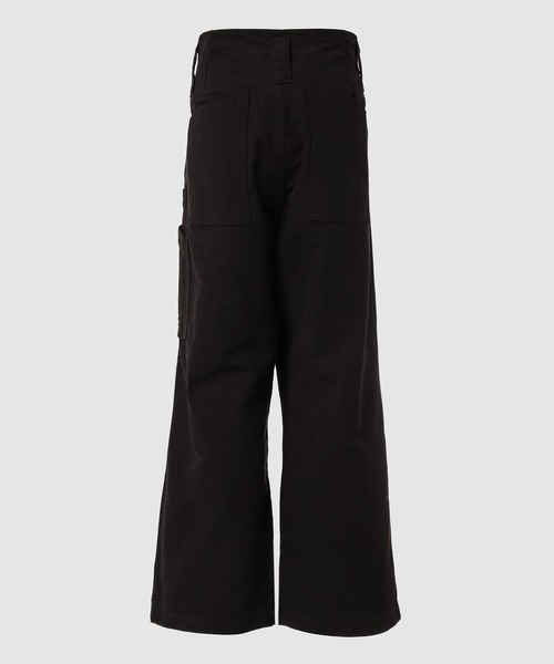 WhoWhat(フーワット)の「ORIGAMI POCKET CARGO PANTS(カーゴパンツ・メンズ・ホワイト/ブラック・M)」の4枚目の写真