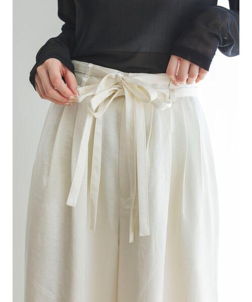 so4u(ソーフォーユー)の「サテンタックワイドパンツ(その他パンツ・レディース・キナリ/ベージュ・S/M)」の15枚目の写真