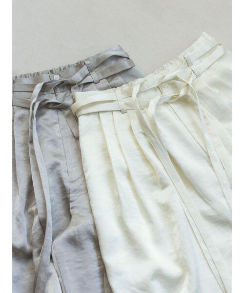 so4u(ソーフォーユー)の「サテンタックワイドパンツ(その他パンツ・レディース・キナリ/ベージュ・S/M)」の22枚目の写真