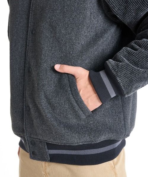 BILLABONG（ビラボン）の「BILLABONG メンズ MELTON STADIUM ジャケット 【2025年秋冬モデル】 @autumn/ビラボンスタジャン(スタジアムジャケット)（ブルゾン・メンズ・ブラック/インディゴブルー・X-LARGE/LARGE/MEDIUM/SMALL）」の7枚目の写真