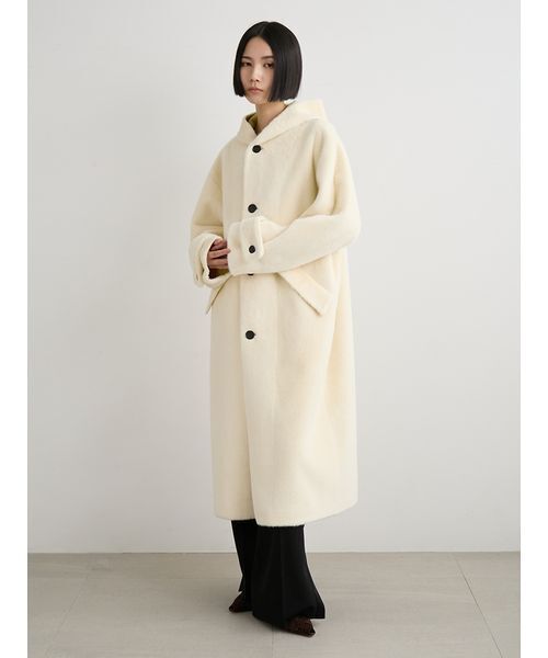 MIESROHE（ミースロエ）の「フェイクファーロングフードコート（その他