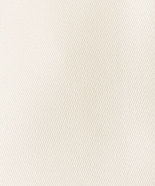 OPAQUE.CLIP（オペークドットクリップ）の「フレアスリーブミドルコート【洗濯機OK】（ノーカラーコート・レディース・オフホワイト/ブラック・40/38/36）」の6枚目の写真