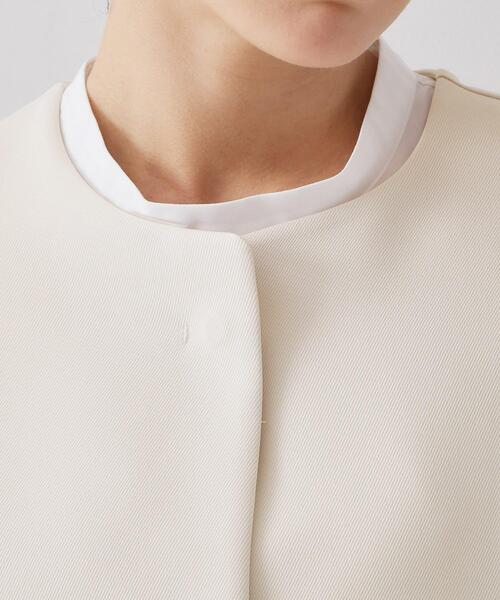 OPAQUE.CLIP（オペークドットクリップ）の「フレアスリーブミドルコート【洗濯機OK】（ノーカラーコート・レディース・オフホワイト/ブラック・40/38/36）」の14枚目の写真