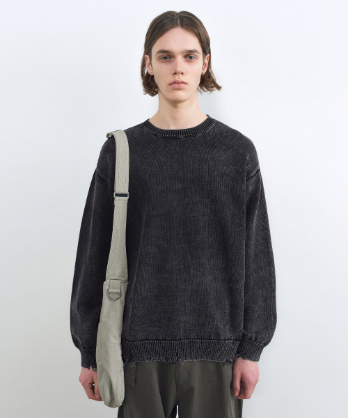 Stonewash Pull‑Over — потертая чёрная футболка‑оверсайз
