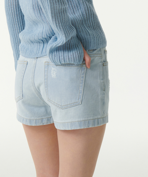 MUSINSA STANDARD WOMAN（ムシンサスタンダードウーマン）の「ウィメンズデニムミニショーツ[ペイルブルー]（デニムパンツ・レディース・その他・30/24/25/26/27/28/29）」の6枚目の写真