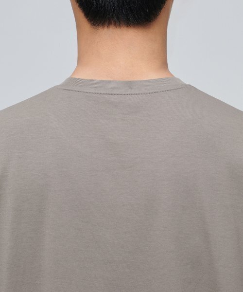 MUSINSA STANDARD（ムシンサスタンダード）の「[クールタンダード] リラックスフィットクルーネックTシャツ [ダスティベージュ]（Tシャツ/カットソー・メンズ・その他・SMALL/MEDIUM/LARGE/X-LARGE/XX-LARGE/XXX-LARGE）」の5枚目の写真