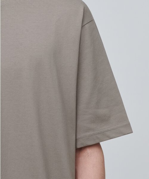 MUSINSA STANDARD（ムシンサスタンダード）の「[クールタンダード] リラックスフィットクルーネックTシャツ [ダスティベージュ]（Tシャツ/カットソー・メンズ・その他・SMALL/MEDIUM/LARGE/X-LARGE/XX-LARGE/XXX-LARGE）」の6枚目の写真