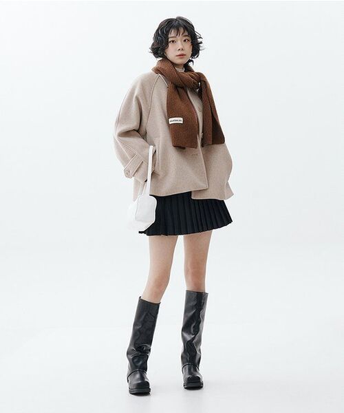 ZEROSTREET（ゼロストリート）の「[6カラー] ルゼロカシミヤハーフコート（チェスターコート・レディース・ブラック/ネイビー/ブラウン/グレー/ライトグリーン/オートミール・SMALL/MEDIUM）」の7枚目の写真