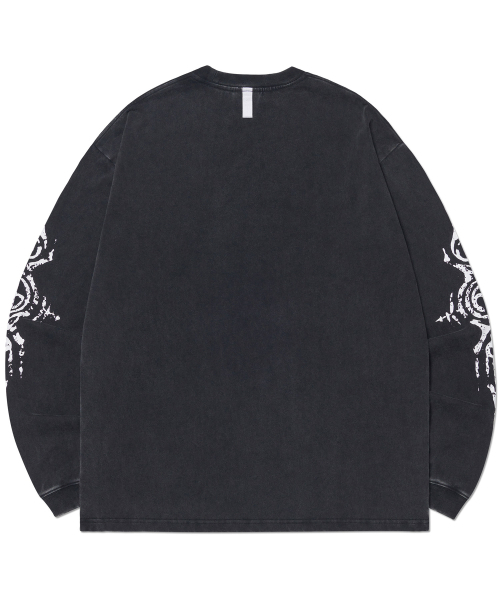 NOMANUAL（NOMANUAL）の「S.G WASHED LONG SLEEVE TEE - WASHED BLACK（Tシャツ/カットソー・レディース・その他・LARGE/MEDIUM/X-LARGE）」の2枚目の写真