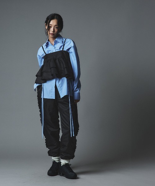 W:Huku（フーク）の「【W:Huku / ナイロンオックス】キルティング フリル パンツ / Nylon Oxford Quilted Frill Pants（その他パンツ・レディース・ブラック/ライトベージュ/カーキ・FREE）」の6枚目の写真