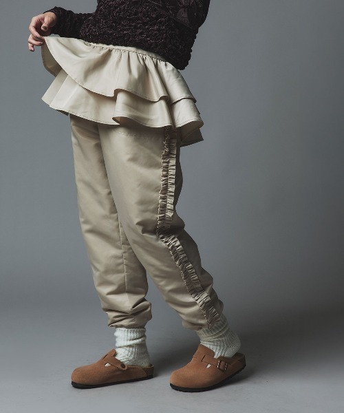 セール】【W:Huku / ナイロンオックス】キルティング フリル パンツ